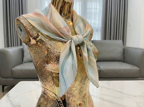 * 001. Anthony’s First Carré